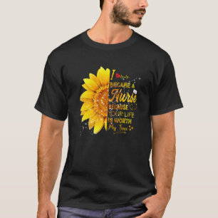 T-shirt Je suis devenue infirmière Fleur de tournesol Jour