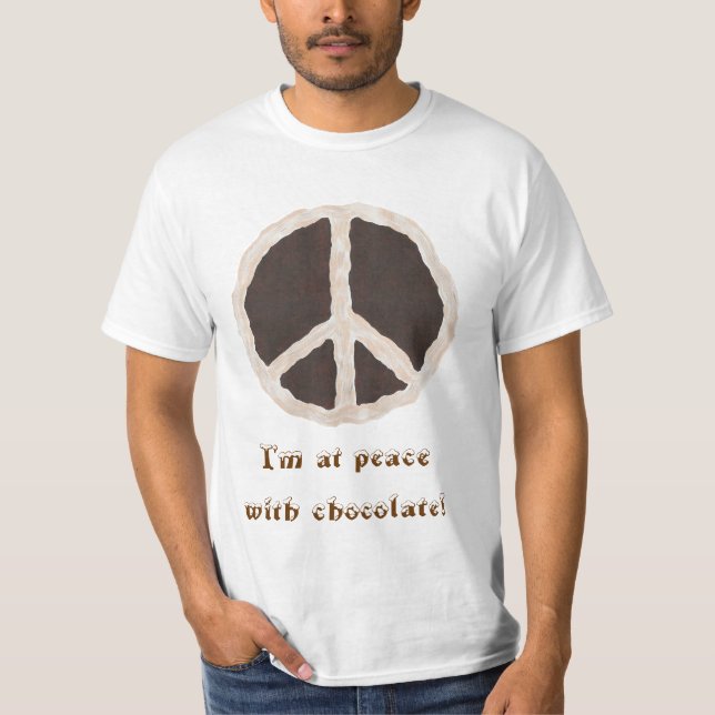 T-shirt Je suis en paix avec les chemises au chocolat (Devant)