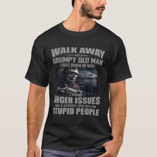 T-shirt Je Suis Grumpy Vieux Je Suis Né En Mai