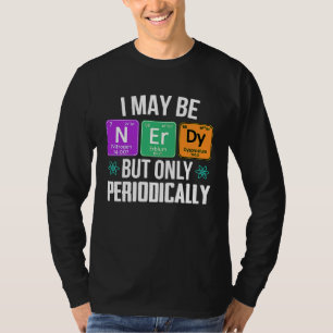 T-shirt Je suis peut-être ringard mais seulement périodiqu