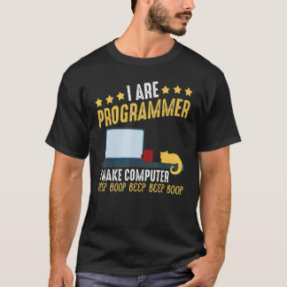 T-shirt Je suis un chat programmeur faisant la fête de l'o