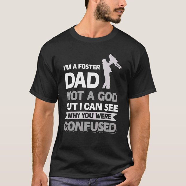 T-shirt Je suis un père de famille pas un Dieu je peux voi (Devant)