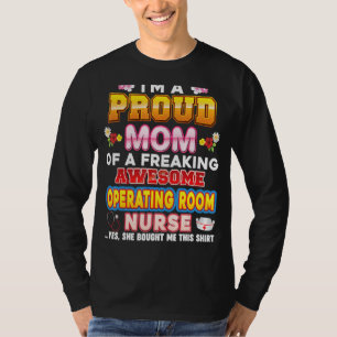T-shirt Je suis une mère fière de salle d'opération infirm
