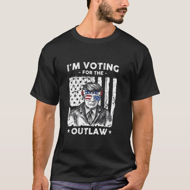 T-shirt Je vote pour The Outlaw Trump American Flag Sung (Devant)