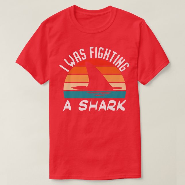 T-shirt J'Étais En Train De Combattre Un Requin Bones Cass (Design devant)
