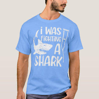 T-shirt J'Étais En Train De Combattre Un Requin Bones Cass