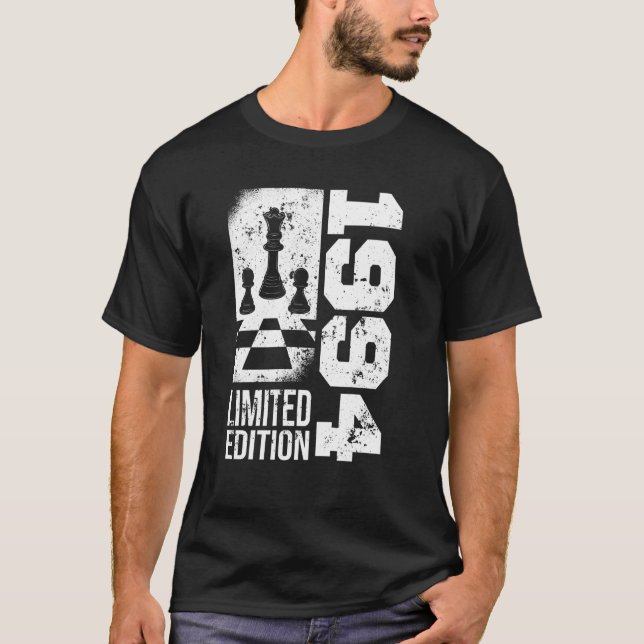 T-shirt Jeu d'échecs 1994 Pièces d'échecs d'anniversaire (Devant)