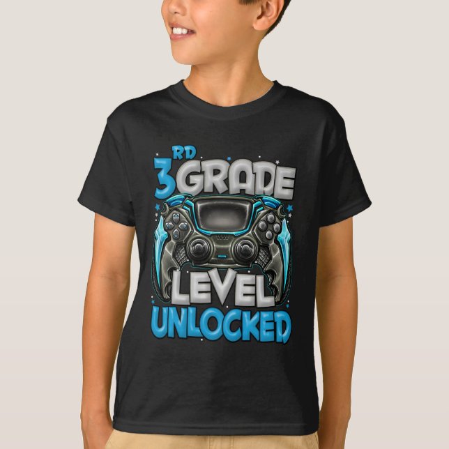 T-shirt Jeu déverrouillé de 3e année en 3e année Retour à (Devant)