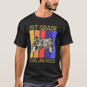 T-shirt Jeu Vidéo Déverrouillé De 1Ème Année Retour À L'Éc