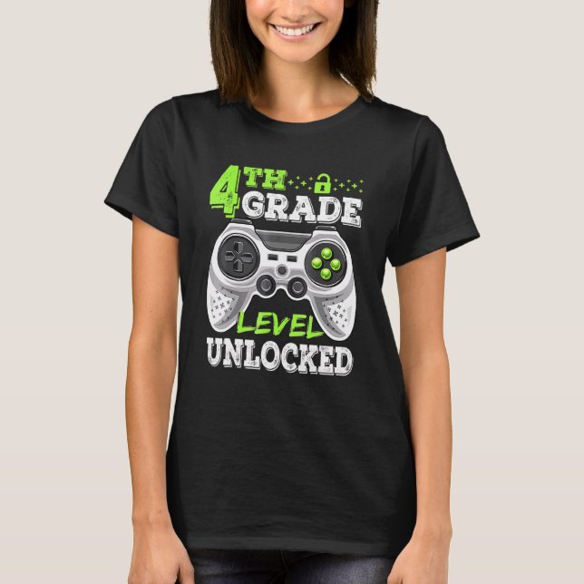 T-shirt Jeu vidéo déverrouillé de 4e année à l'école (Devant)