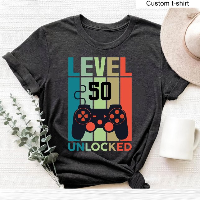 T-shirt Jeu vidéo déverrouillé de niveau 50 personnalisé 5 (Custom Level 50 Unlocked Video Gamer 50th Birthday T-Shirt)
