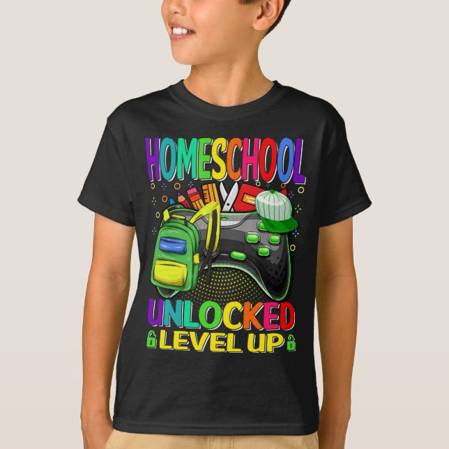 T-shirt Jeu vidéo Niveau supérieur déverrouillé à l'école  (Devant)