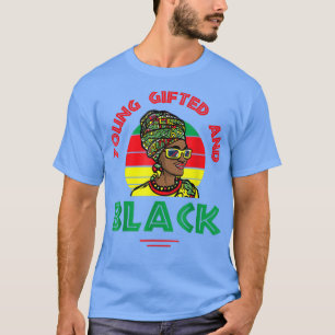 T-shirt Jeune junte de brumes et de couleurs douées et noi
