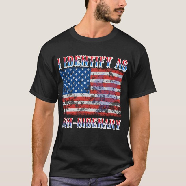 T-shirt J'Identifie Comme Drapeau Américain Non Bidencial (Devant)