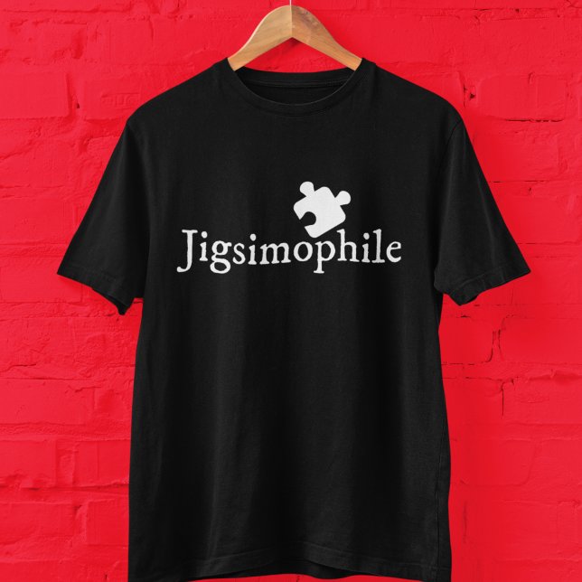 T-shirt Jigsimophile mignon Scholarly Puzzle Nerd (This jigsaw puzzle fan T-shirt has the word "Jigsimophile" in white, along with a puzzle piece.)