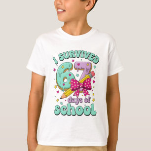 T-shirt Joli arc en crayon de 67 jours d'école thème de cl