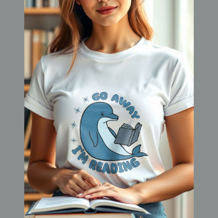 T-shirt Joli dauphin lisant un livre