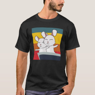 T-shirt Joli lapin amoureux pose