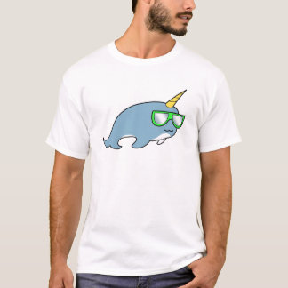 T-shirt Joli Narwhal frais aux nuances