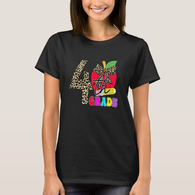 T-shirt Joli professeur de 4e année Élèves Léopard Pomme D (Devant)