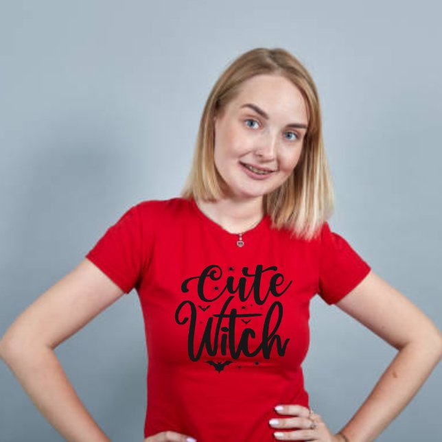 T-shirt Jolie sorcière rouge femmes Halloween (Créateur téléchargé)