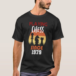 T-shirt Jouer aux échecs depuis 1979