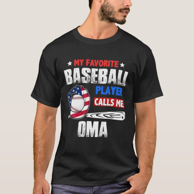 T-shirt Joueur de baseball favori m'appelle Oma US Drapeau (Devant)