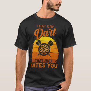 T-shirt Joueur de fléchettes drôle qui lance une fléchette