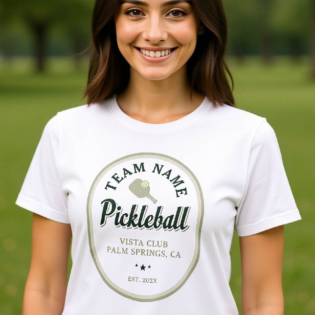 T-shirt Joueur de l'équipe de Pickball Club Texte personna (pickleball personalized shirt emblem club team player vintage custom text name green oval retro)