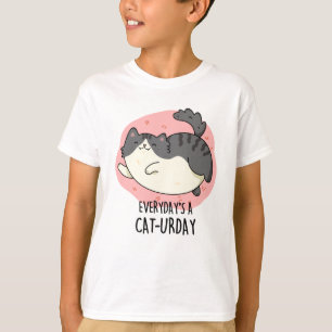 T-shirt Jour après jour, un chat-jour amusant jeu de chats
