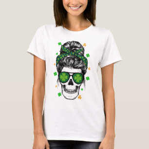 T-shirt Jour de la Saint Patrick Crâne Messy Bun Saint Pat