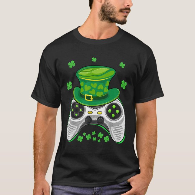 T-shirt Jour de la Saint Patrick de Shamrock de contrôleur (Devant)