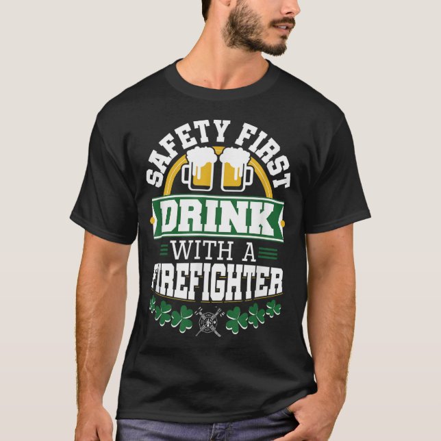T-shirt Jour de la Saint Patrick Sécurité première boisson (Devant)