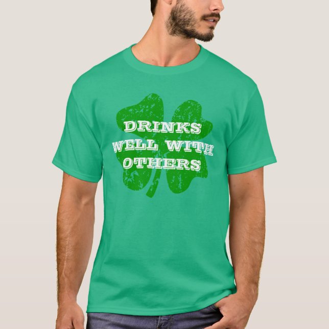 T-shirt Jour de la Saint Patrick vert | Boire bien avec le (Devant)