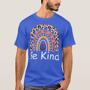 T-shirt Jour De L'Unité Dans Un Monde Où L'On Peut Être N'
