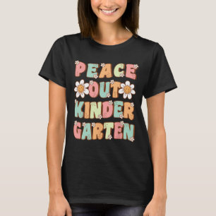T-shirt Jour Dernier De Jardin D'Enfants À La Maternelle