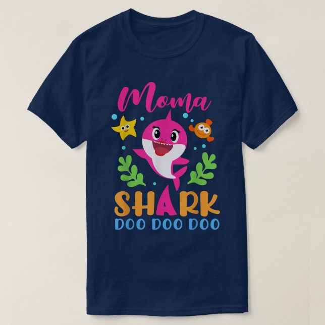 T-shirt Jour des mères de famille d'amoureux du requin Mom (Design devant)
