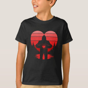 T-shirt Jour des Valentines Rétro Bigfoot Sasquatch Coeur