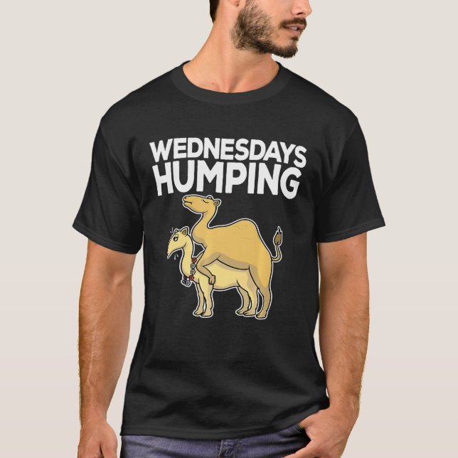 T-shirt Jour Mercredi Camelid Office Joke Mème (Devant)