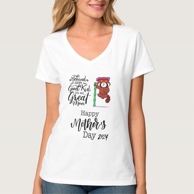 T-shirt Journée de la mère de panda rouge 2024. (Devant)