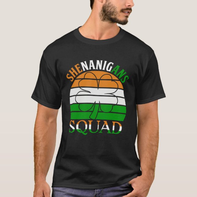T-shirt Joyeuse Saint-Patrick Farces Irlandaises Équipe  (Devant)