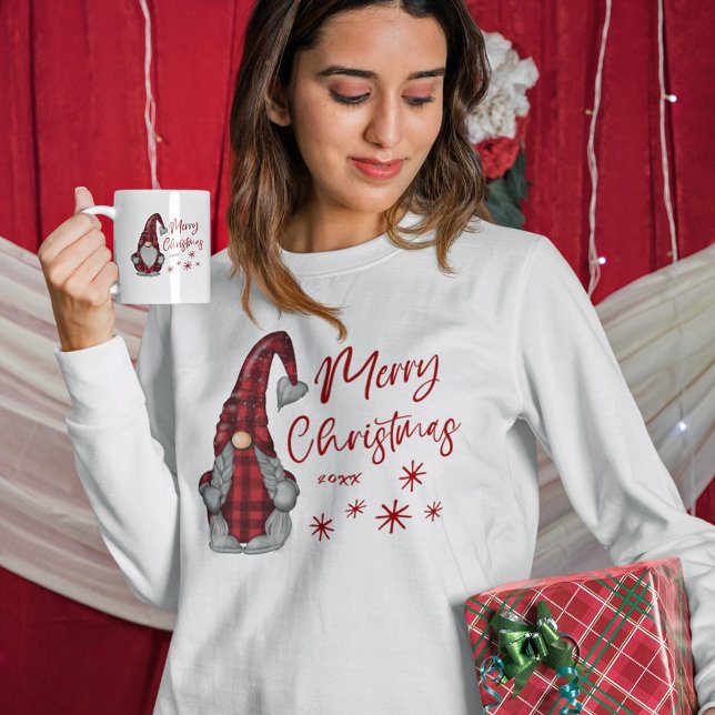 T-shirt Joyeux Noël Rustique Gnome en Red Buffalo Plaid (Many shirt types to choose from.)