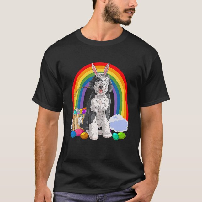 T-shirt Joyeux Oeufs de Pâques Brouillard Chien Sheepadood (Devant)