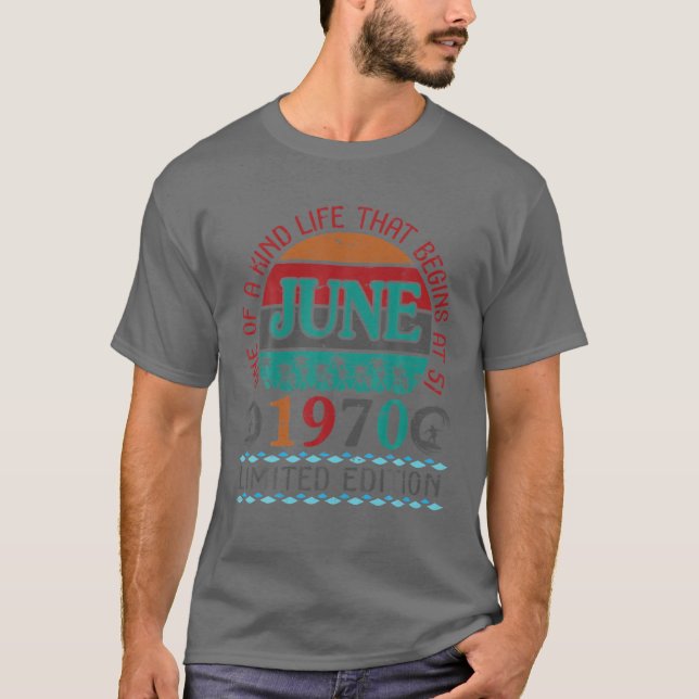 T-shirt Juin 1970 L'Une D'Une Vie Aimable Qui Commence À 5 (Devant)