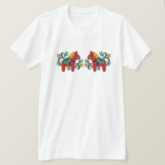 T-shirt Jumeaux colorés de cheval de Dala de Suédois