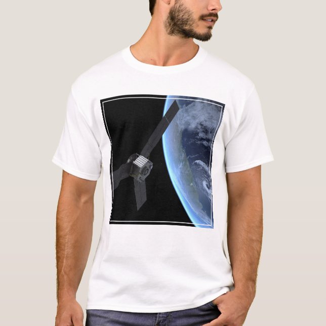 T-shirt Juno Spacecraft Pendant Son Vol Sur Terre (Devant)