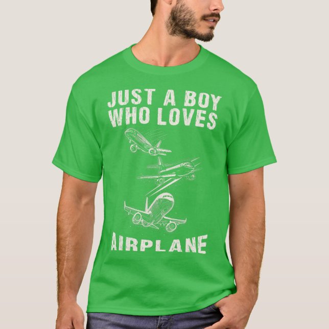 T-shirt Just a boy who loves airplane (Devant)