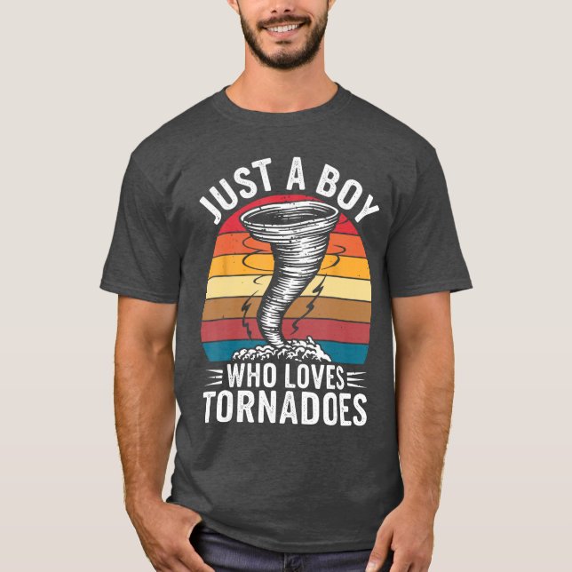 T-shirt Just A Boy Who Lovesornadoes oddler Boy retro (Devant)