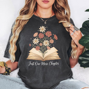 T-shirt Just One More Chapter Daisy Floral Book Art