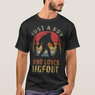 T-shirt Juste Un Garçon Qui Aime Bigfoot Animal